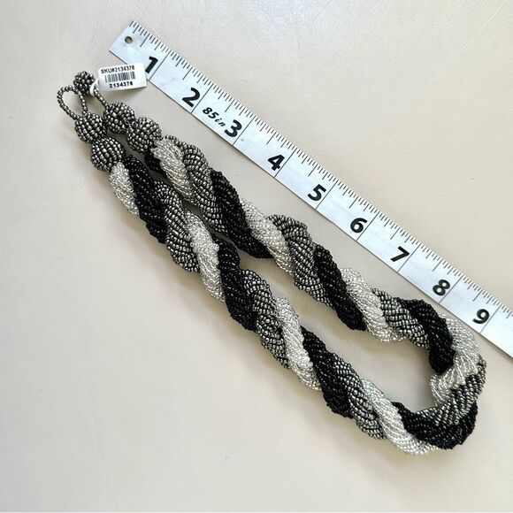 Black and grey seed beaded twisted Indonesian necklace - Picture 4 of 10